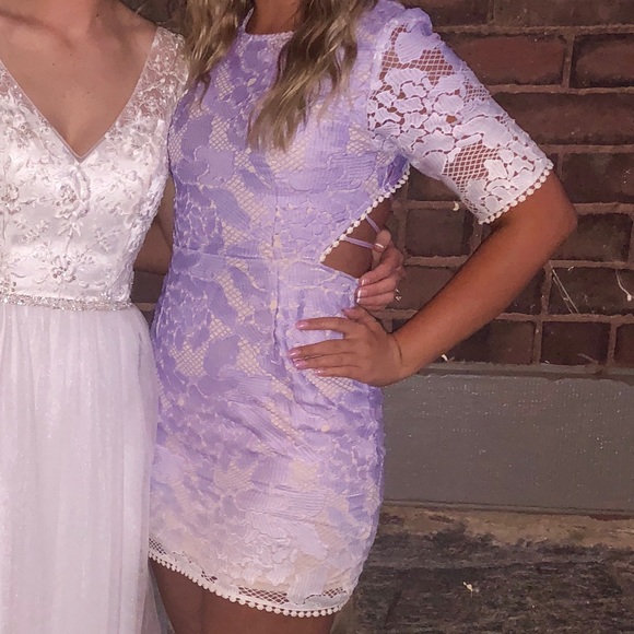 💜HOST PICK💜Trendy Dress w/ Lace Up Back - Picture 4 of 4